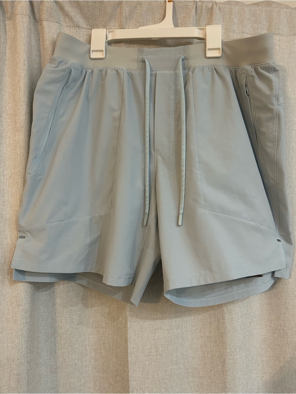 lululemon athletica Men's Light Blue Athletic Shorts with Drawstring